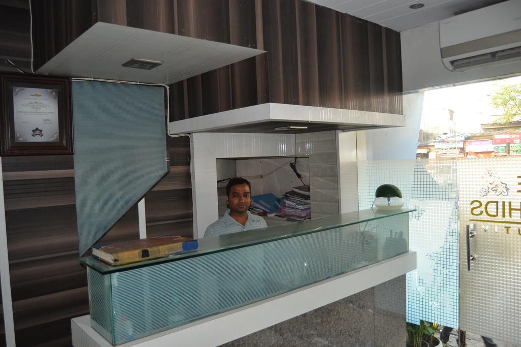 Hotel Blue Orchids Executive Mumbai Ngoại thất bức ảnh
