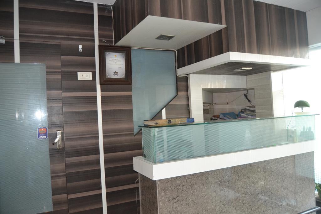 Hotel Blue Orchids Executive Mumbai Phòng bức ảnh