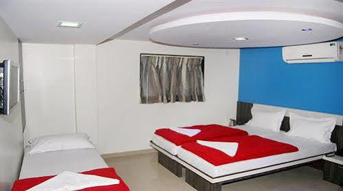 Hotel Blue Orchids Executive Mumbai Ngoại thất bức ảnh